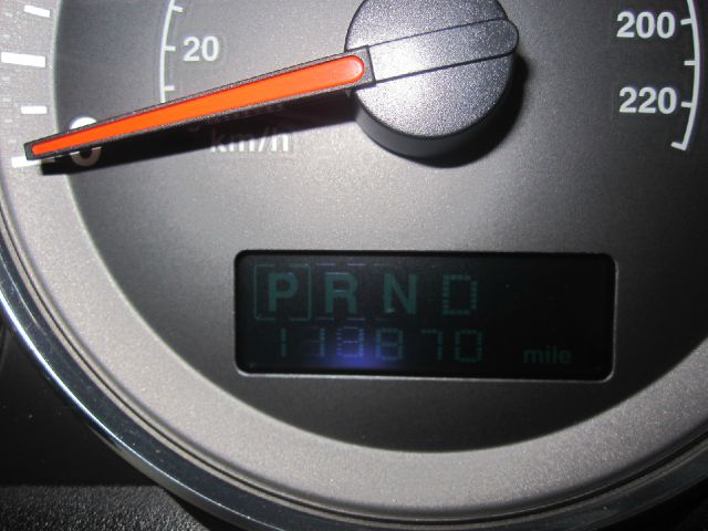 2006 Jeep Commander Super