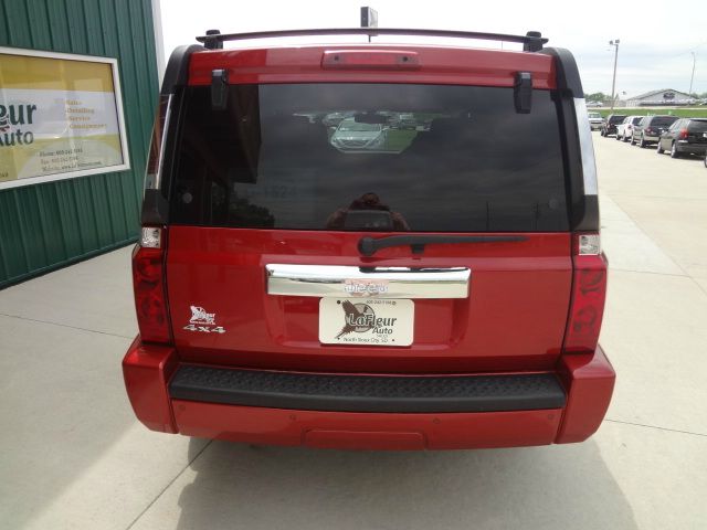 2006 Jeep Commander GSX