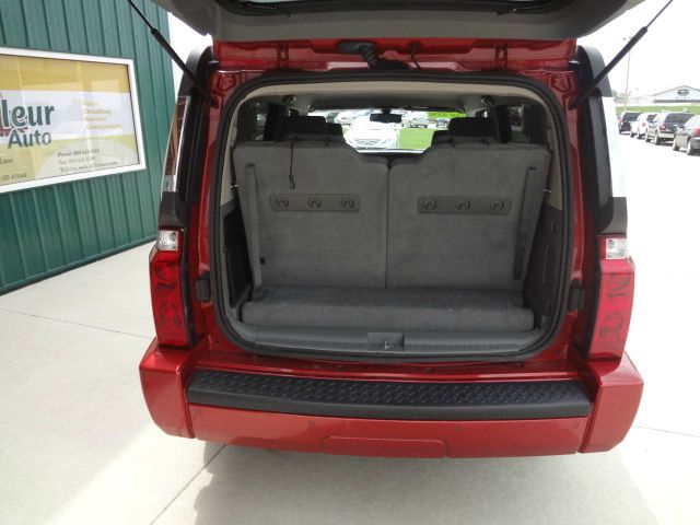 2006 Jeep Commander GSX