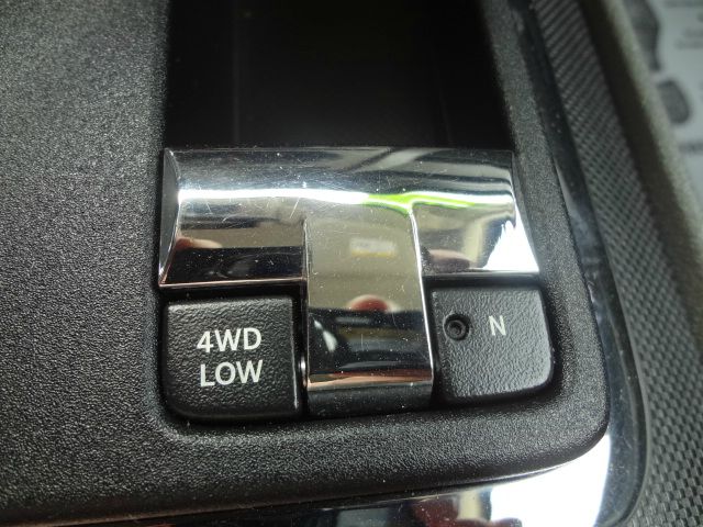 2006 Jeep Commander GSX