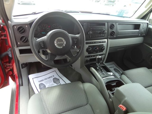 2006 Jeep Commander GSX