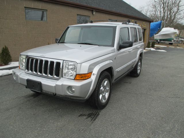 2006 Jeep Commander Super