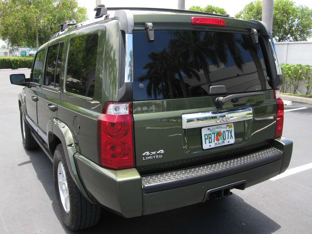 2006 Jeep Commander Super