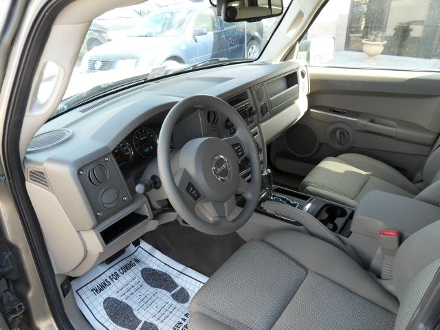 2006 Jeep Commander Ram 3500 Diesel 2-WD