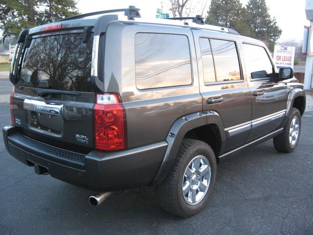 2006 Jeep Commander SLT 25