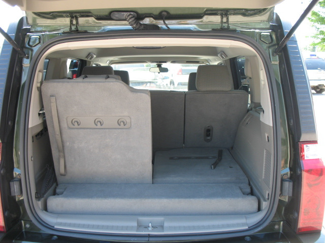 2006 Jeep Commander Ram 3500 Diesel 2-WD