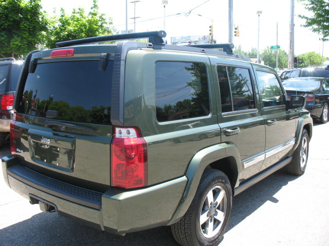 2006 Jeep Commander Ram 3500 Diesel 2-WD