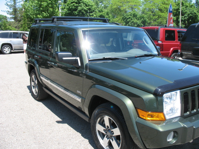 2006 Jeep Commander Ram 3500 Diesel 2-WD
