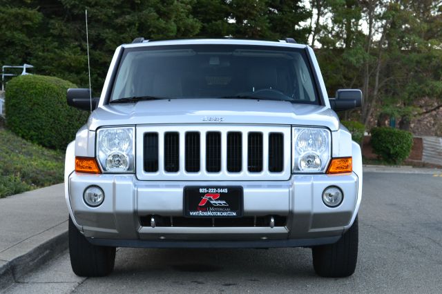 2006 Jeep Commander 4wd