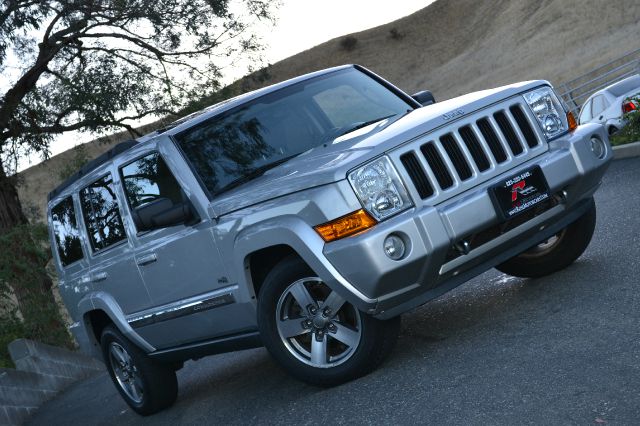 2006 Jeep Commander 4wd
