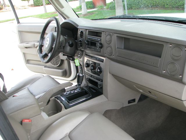 2006 Jeep Commander 4wd