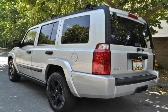 2006 Jeep Commander Ram 3500 Diesel 2-WD