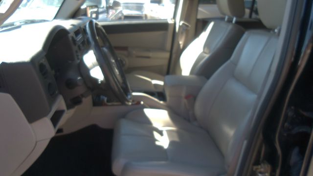 2006 Jeep Commander Super