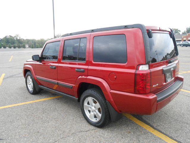 2006 Jeep Commander Ram 3500 Diesel 2-WD