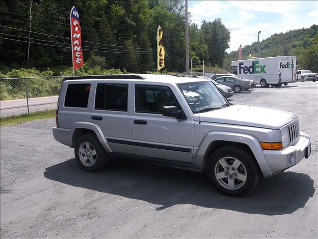 2006 Jeep Commander Unknown