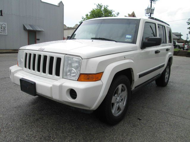 2006 Jeep Commander Ram 3500 Diesel 2-WD