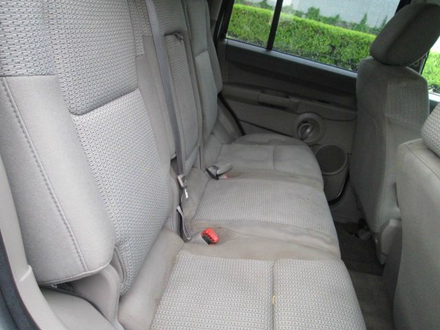 2006 Jeep Commander Ram 3500 Diesel 2-WD