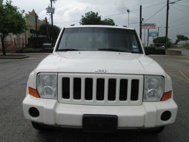 2006 Jeep Commander Ram 3500 Diesel 2-WD