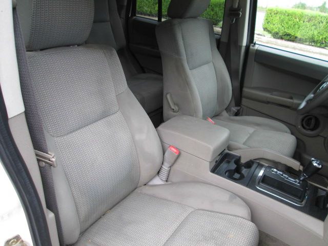 2006 Jeep Commander Ram 3500 Diesel 2-WD