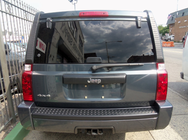 2007 Jeep Commander Elk Conversion Van
