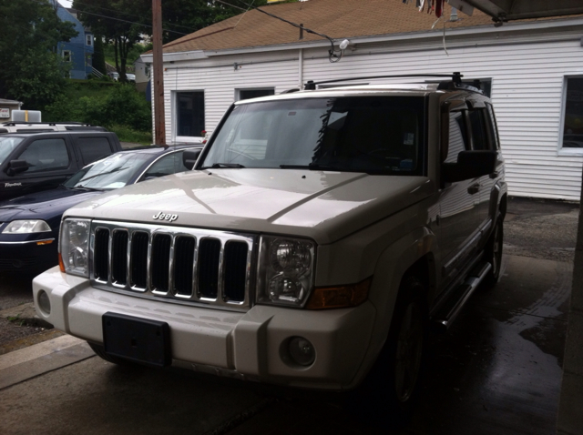 2007 Jeep Commander Super