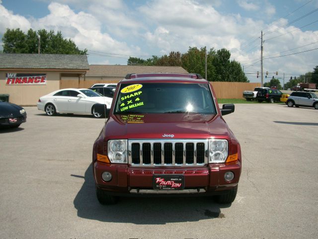 2007 Jeep Commander Super