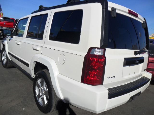 2007 Jeep Commander Elk Conversion Van