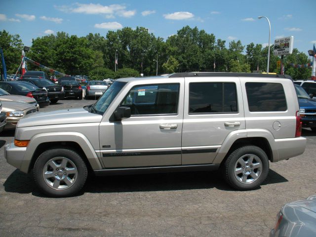 2007 Jeep Commander Elk Conversion Van