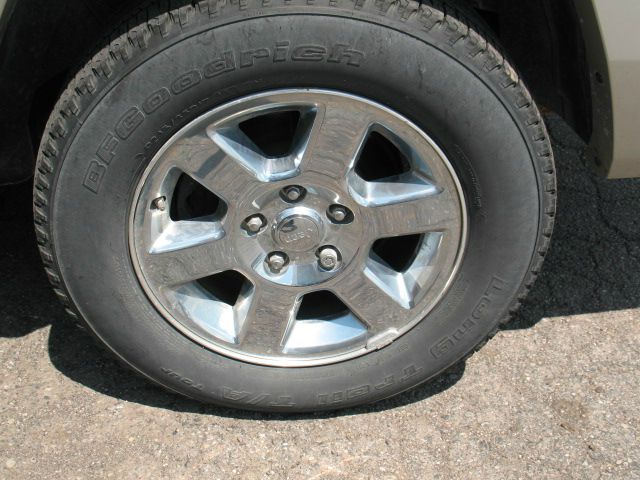 2007 Jeep Commander Elk Conversion Van