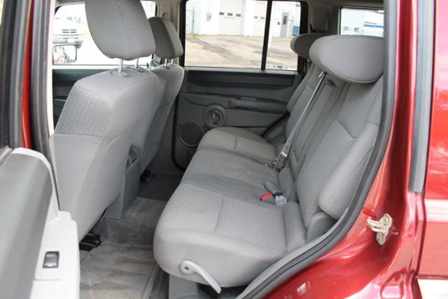 2007 Jeep Commander GSX