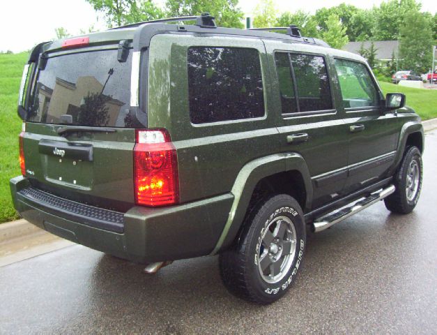 2007 Jeep Commander Elk Conversion Van