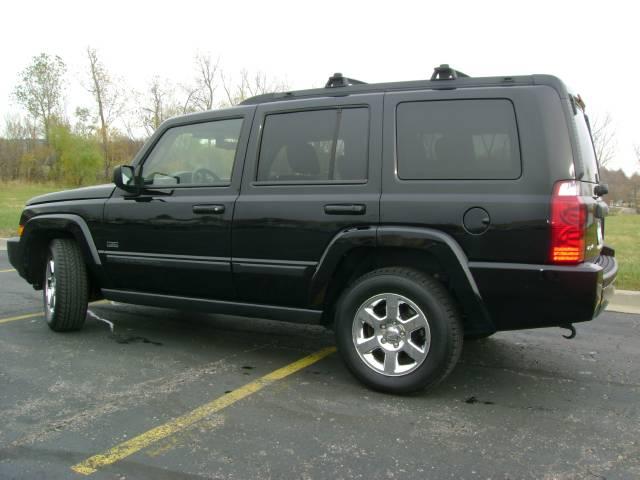 2007 Jeep Commander GSX