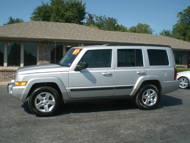 2007 Jeep Commander Elk Conversion Van