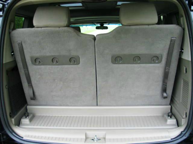 2007 Jeep Commander Elk Conversion Van