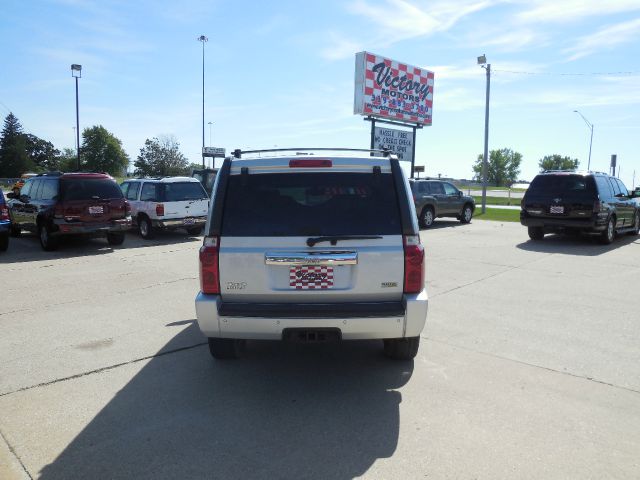 2007 Jeep Commander Super