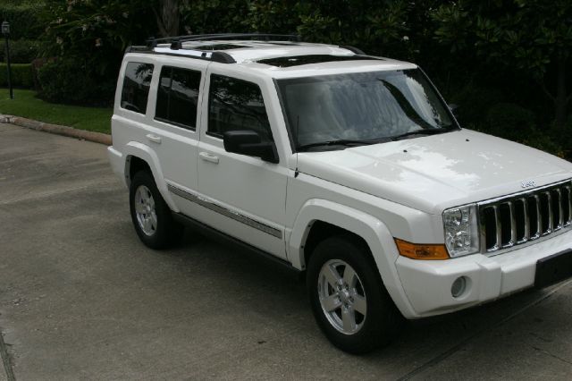 2007 Jeep Commander Super