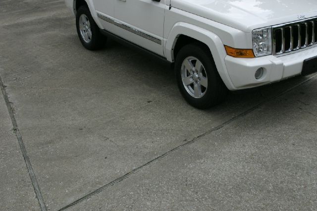 2007 Jeep Commander Super