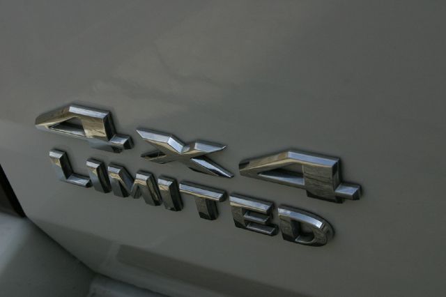 2007 Jeep Commander Super