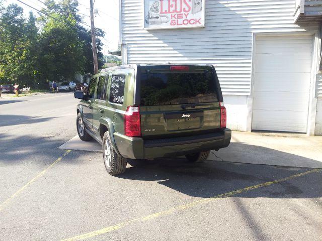 2008 Jeep Commander Unknown