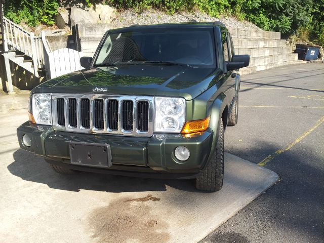 2008 Jeep Commander Unknown