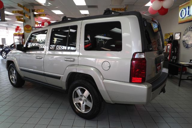 2009 Jeep Commander Elk Conversion Van