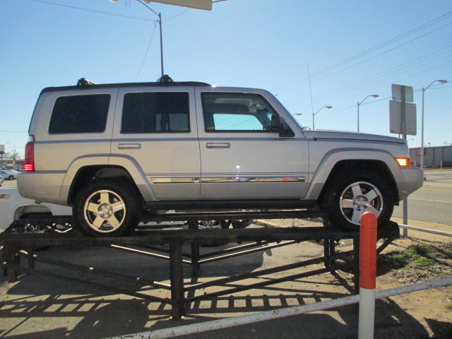 2010 Jeep Commander GSX