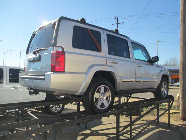 2010 Jeep Commander GSX