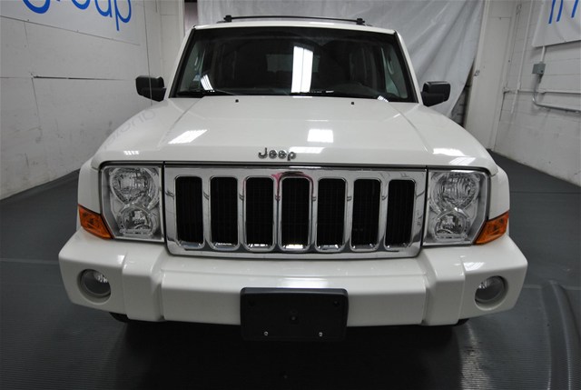 2010 Jeep Commander GSX