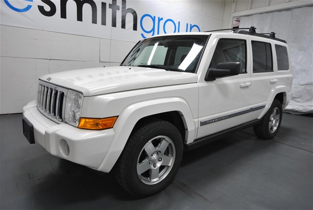 2010 Jeep Commander GSX