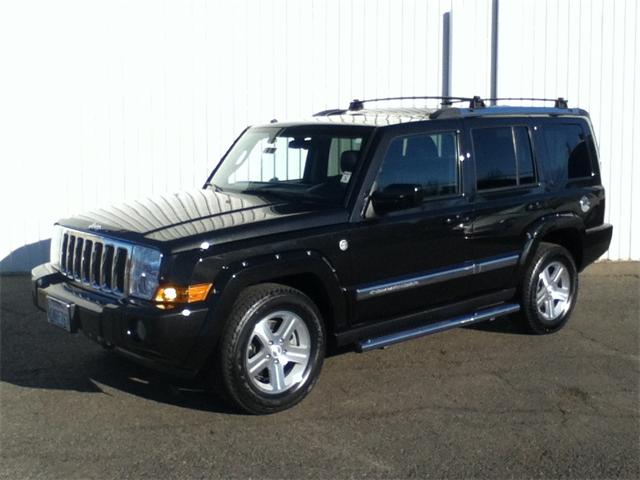 2010 Jeep Commander SLT 25