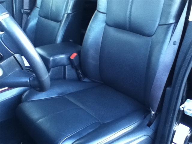 2010 Jeep Commander SLT 25