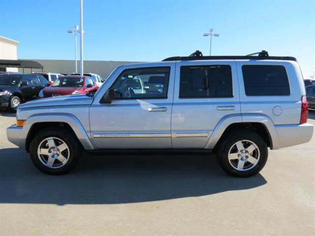 2010 Jeep Commander GSX