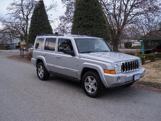 2010 Jeep Commander GSX