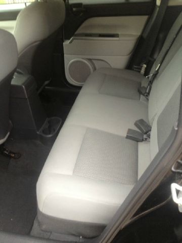 2007 Jeep Compass Extended Cab V8 LT W/1lt